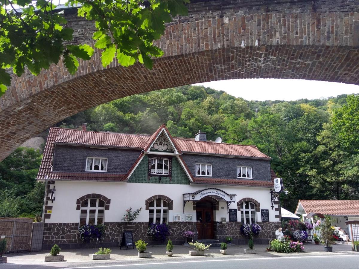 アンダーナッハ Schmoekermuehle Bed & Breakfast エクステリア 写真